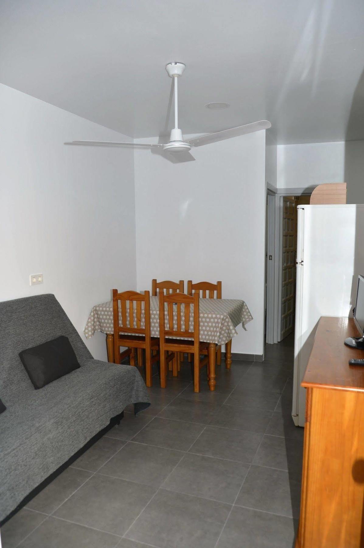 Apartamentos El Galan II 카로보네라스 외부 사진