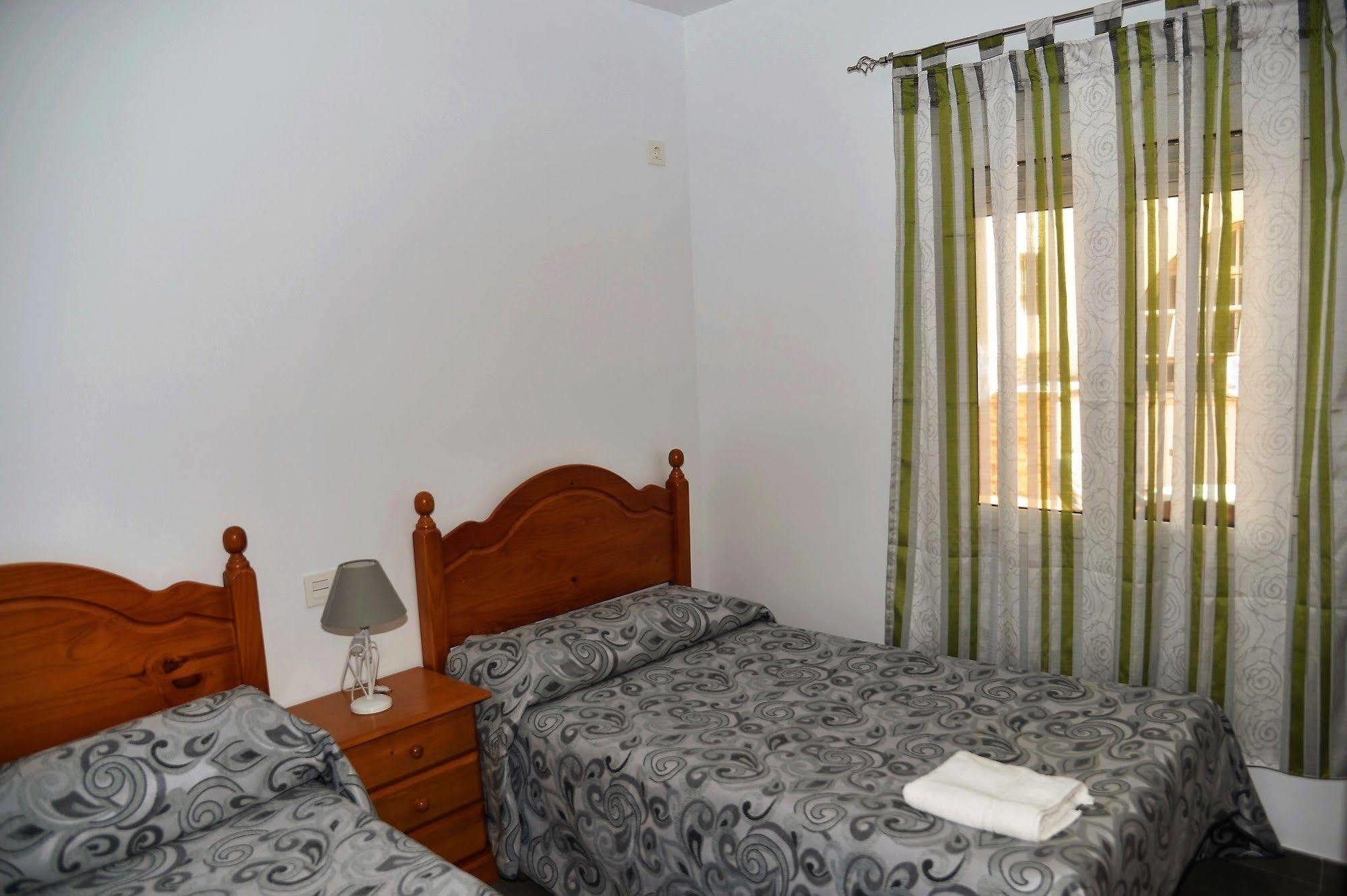 Apartamentos El Galan II 카로보네라스 외부 사진