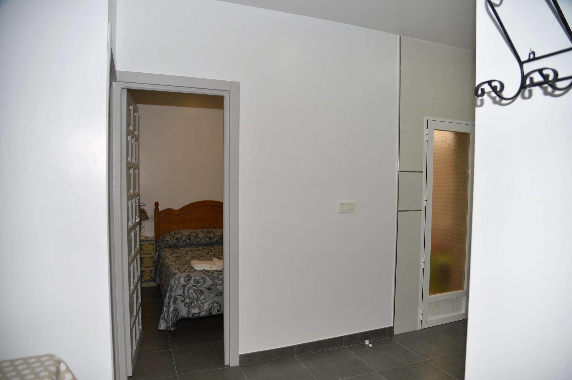 Apartamentos El Galan II 카로보네라스 외부 사진