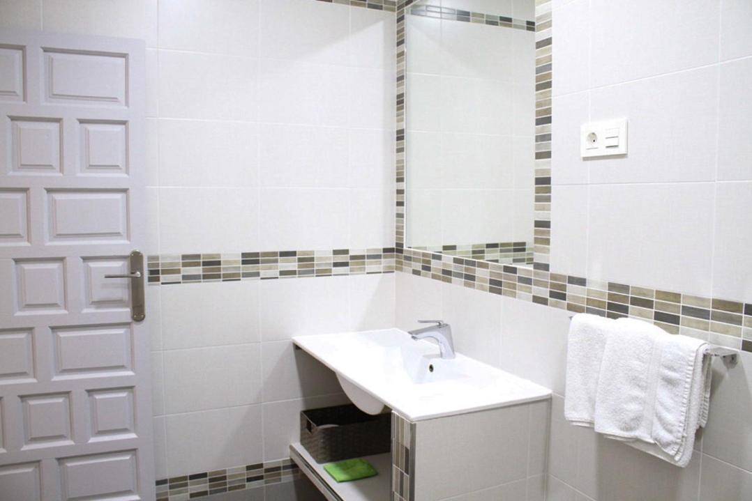 Apartamentos El Galan II 카로보네라스 외부 사진