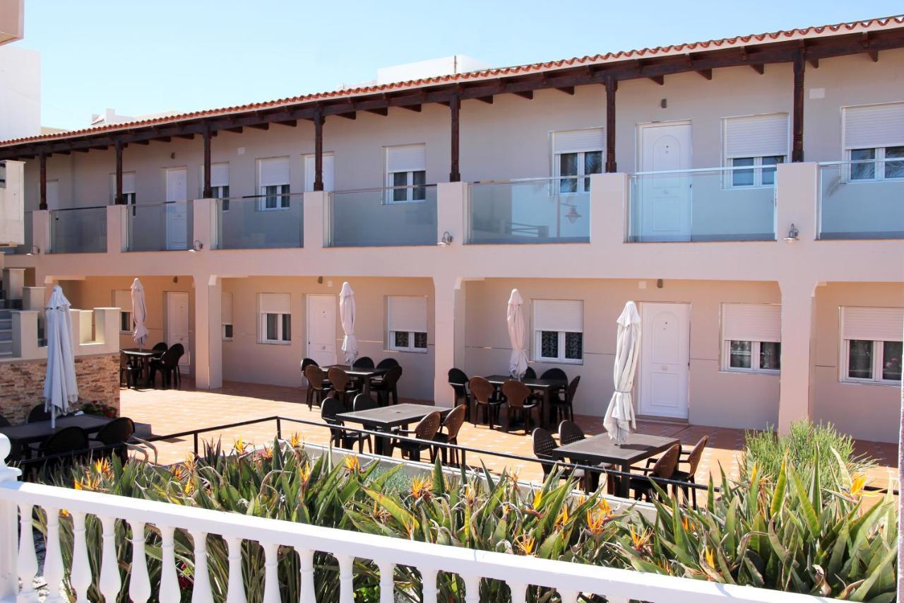 Apartamentos El Galan II 카로보네라스 외부 사진