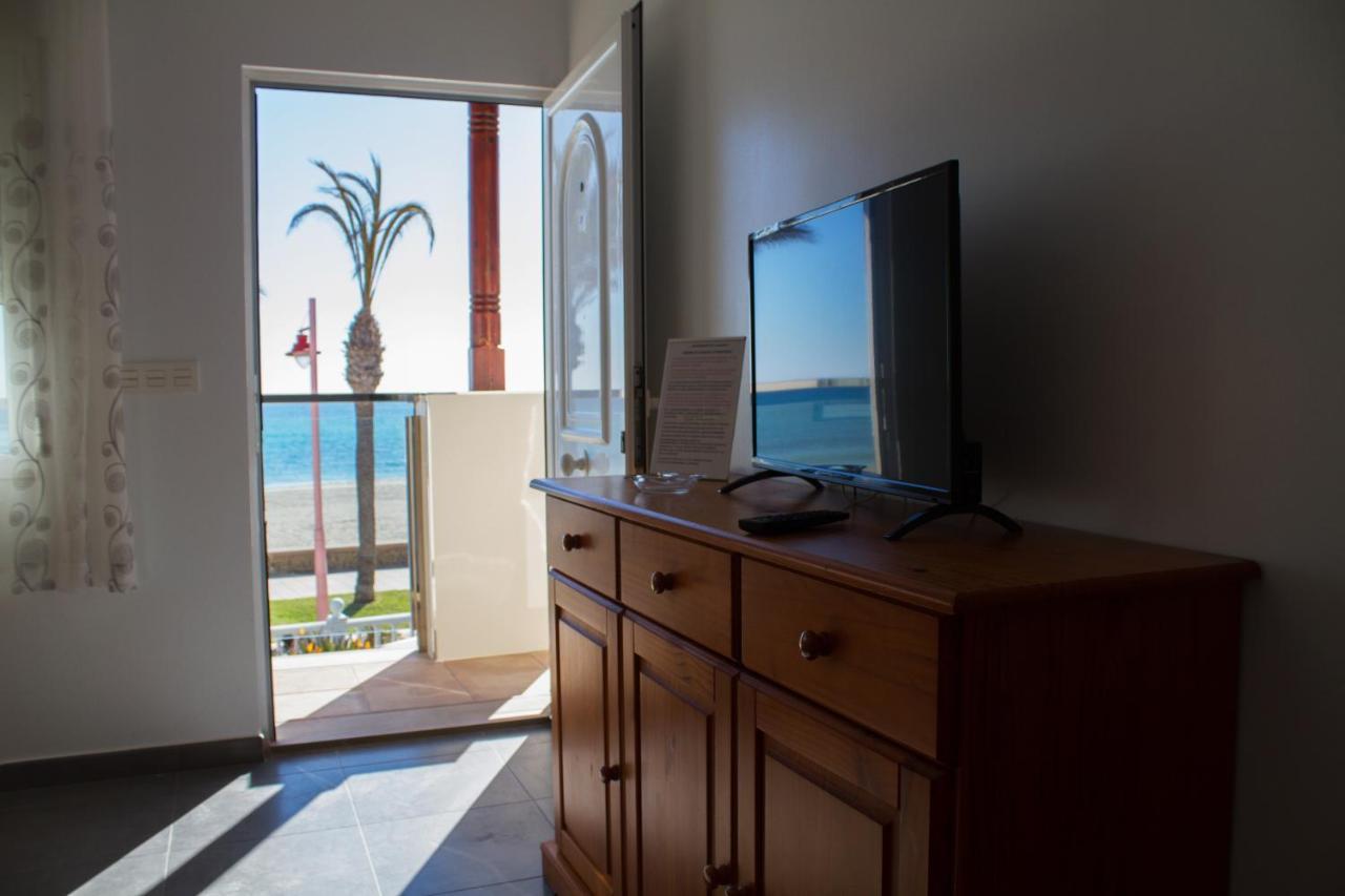 Apartamentos El Galan II 카로보네라스 외부 사진